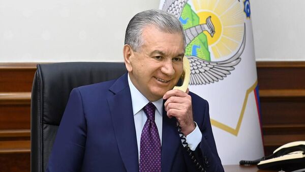 Шавкат Мирзиёев поговорил по телефону. - Sputnik Узбекистан