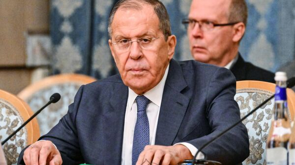 Ministr inostrannix del RF Sergey Lavrov na VI zasedanii moskovskogo formata konsultatsiy po Afganistanu - Sputnik O‘zbekiston