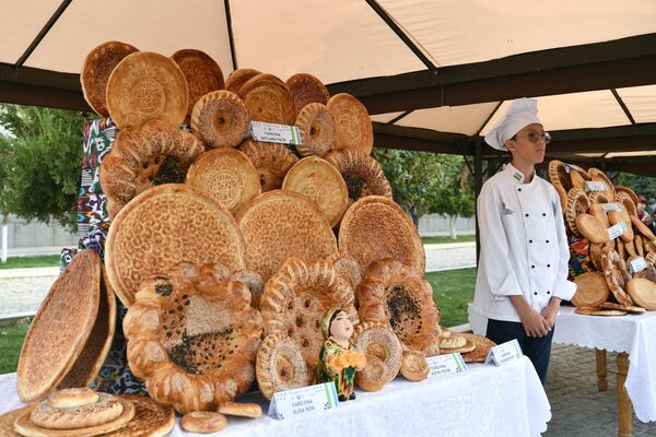 V stolitse proshel festival Tashkent - gorod xlebniy - Sputnik O‘zbekiston