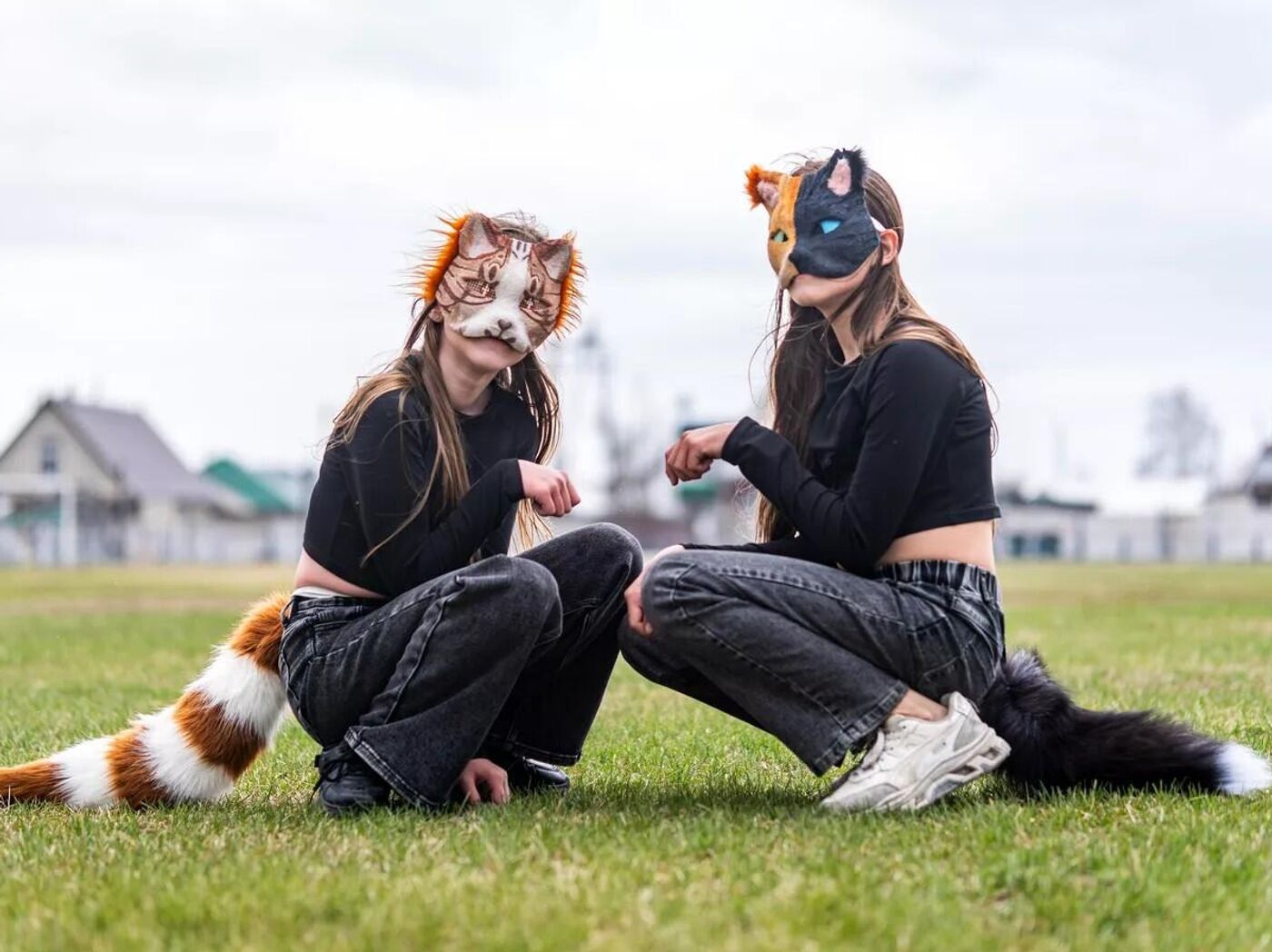 Dikda farted Porno ona va qizi jinsiy aloqa