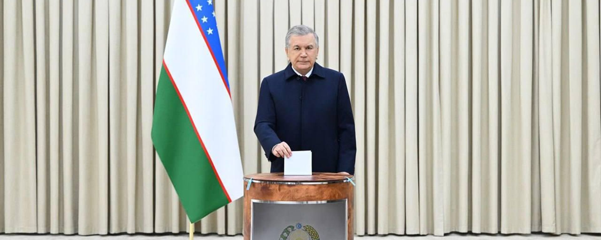 Shavkat Mirziyoyev prinyal uchastie v golosovanii. - Sputnik O‘zbekiston, 1920, 27.10.2024