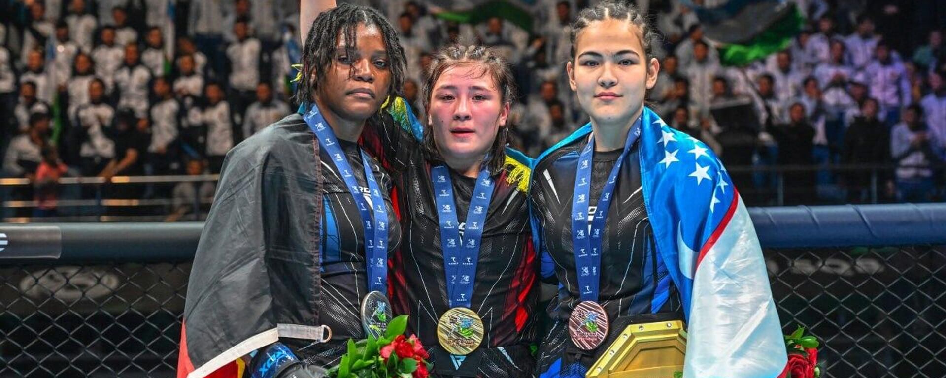 В Ташкенте завершился чемпионат мира по смешанным боевым искусствам (ММА) среди взрослых и молодёжи.  - Sputnik Ўзбекистон, 1920, 11.11.2024