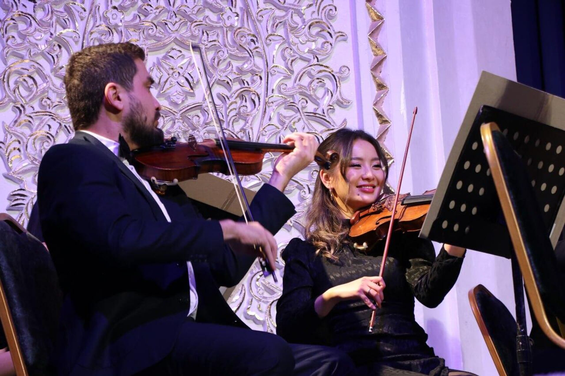 Programma Samarkand – kulturnaya stolitsa Sodrujestva zavershilas bolshim konsertom Molodejnogo simfonicheskogo orkestra SNG - Sputnik O‘zbekiston, 1920, 16.11.2024