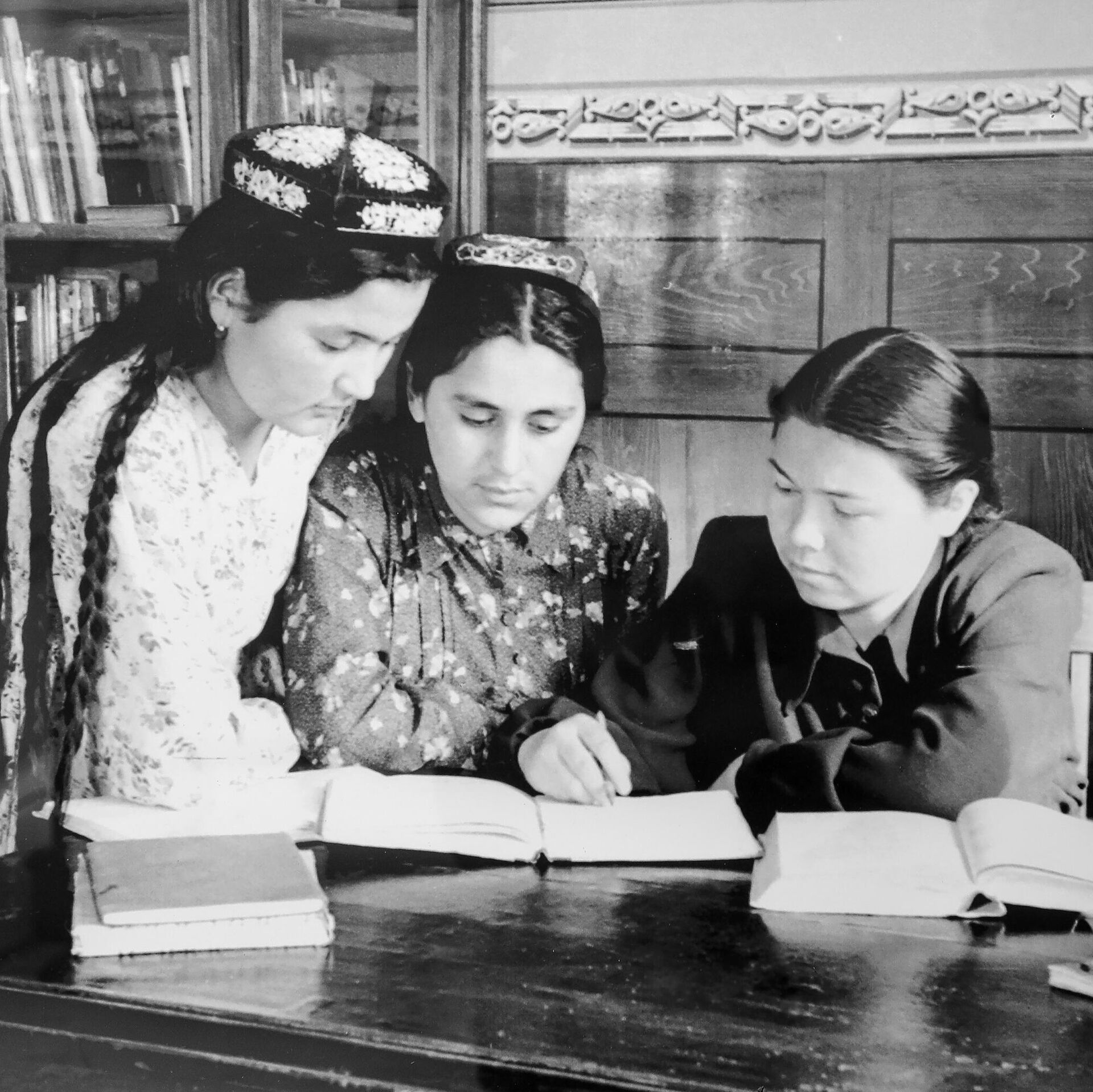 Sportchi jojalar bilan porno