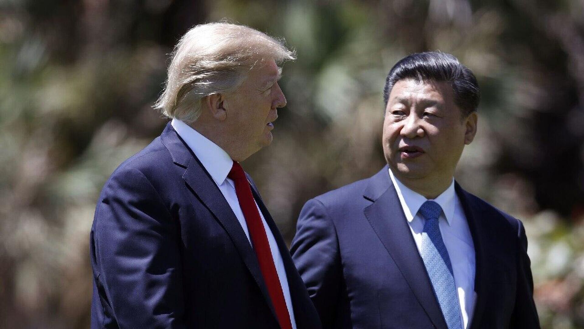 Трамп направил Си Цзиньпину приглашение на инаугурацию - Sputnik Ўзбекистон, 1920, 12.12.2024