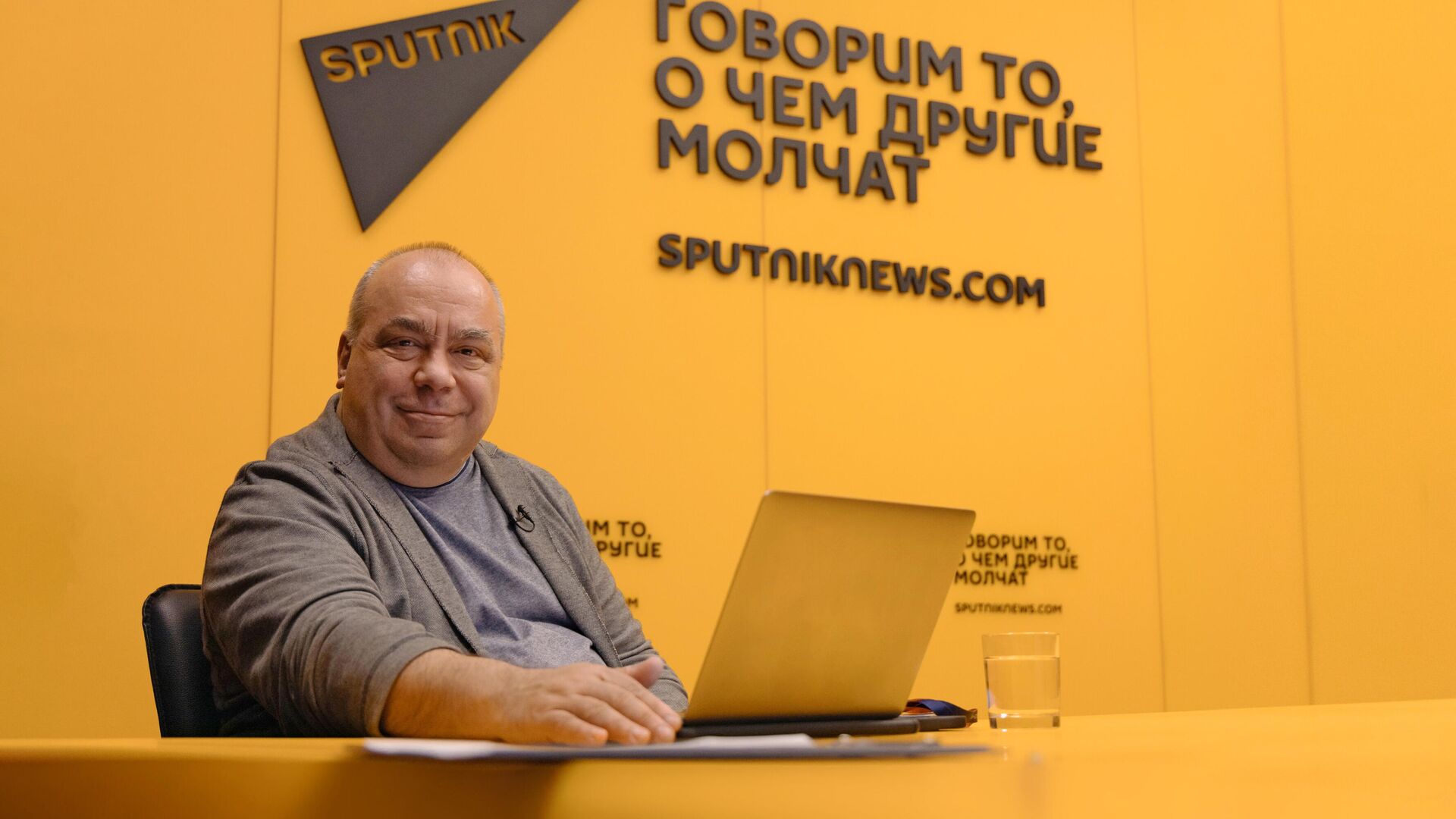 Как придумать интересные и увлекательные заголовки для современных медиа - Sputnik Ўзбекистон, 1920, 12.12.2024