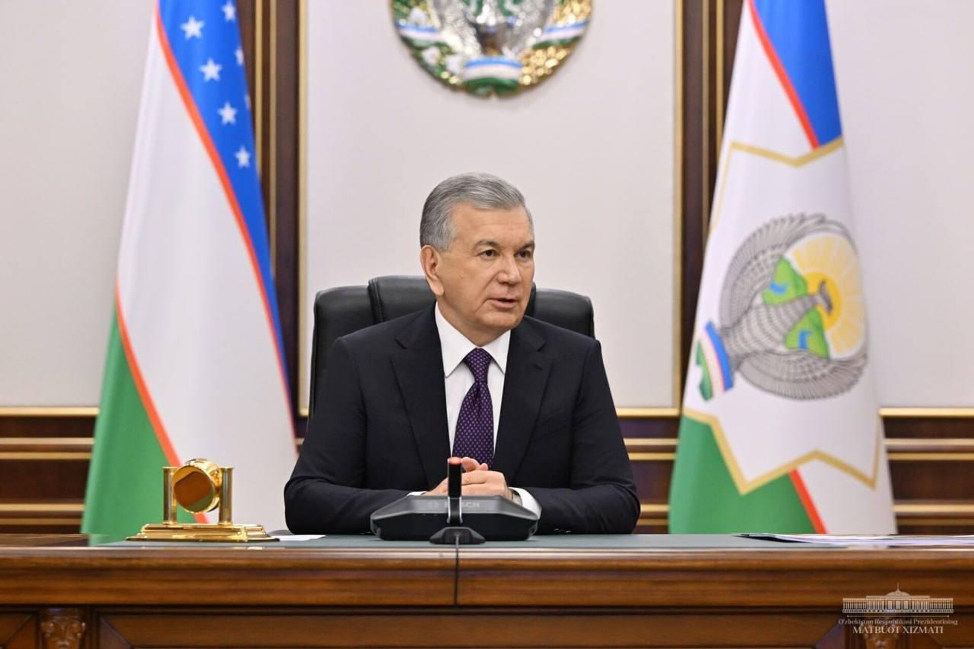 Shavkat Mirziyoyev oznakomilsya s prezentatsiyey o sisteme garantirovaniya sredstv naseleniya pri stroitelstve jilya - Sputnik O‘zbekiston, 1920, 13.12.2024