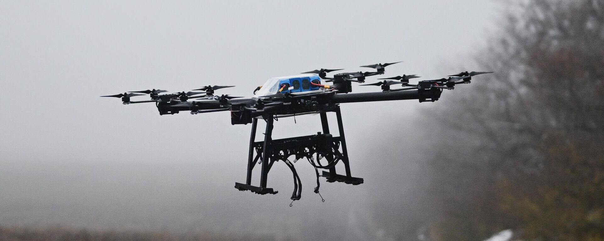 Испытания переделанных трофейных БПЛА ВСУ бойцами группировки Центр на Красноармейском направлении - Sputnik Узбекистан, 1920, 23.12.2024