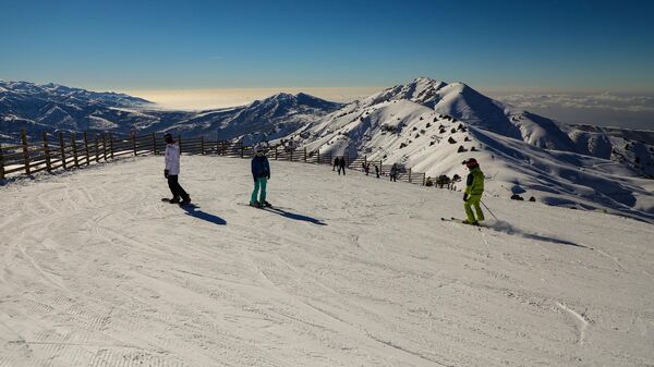Горнолыжный курорт  - Sputnik Ўзбекистон