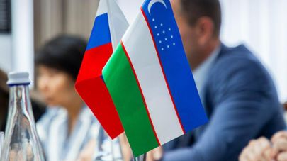 Министр транспорта Илхом Махкамов провел встречу с заместителем министра транспорта РФ Д.Зверевым