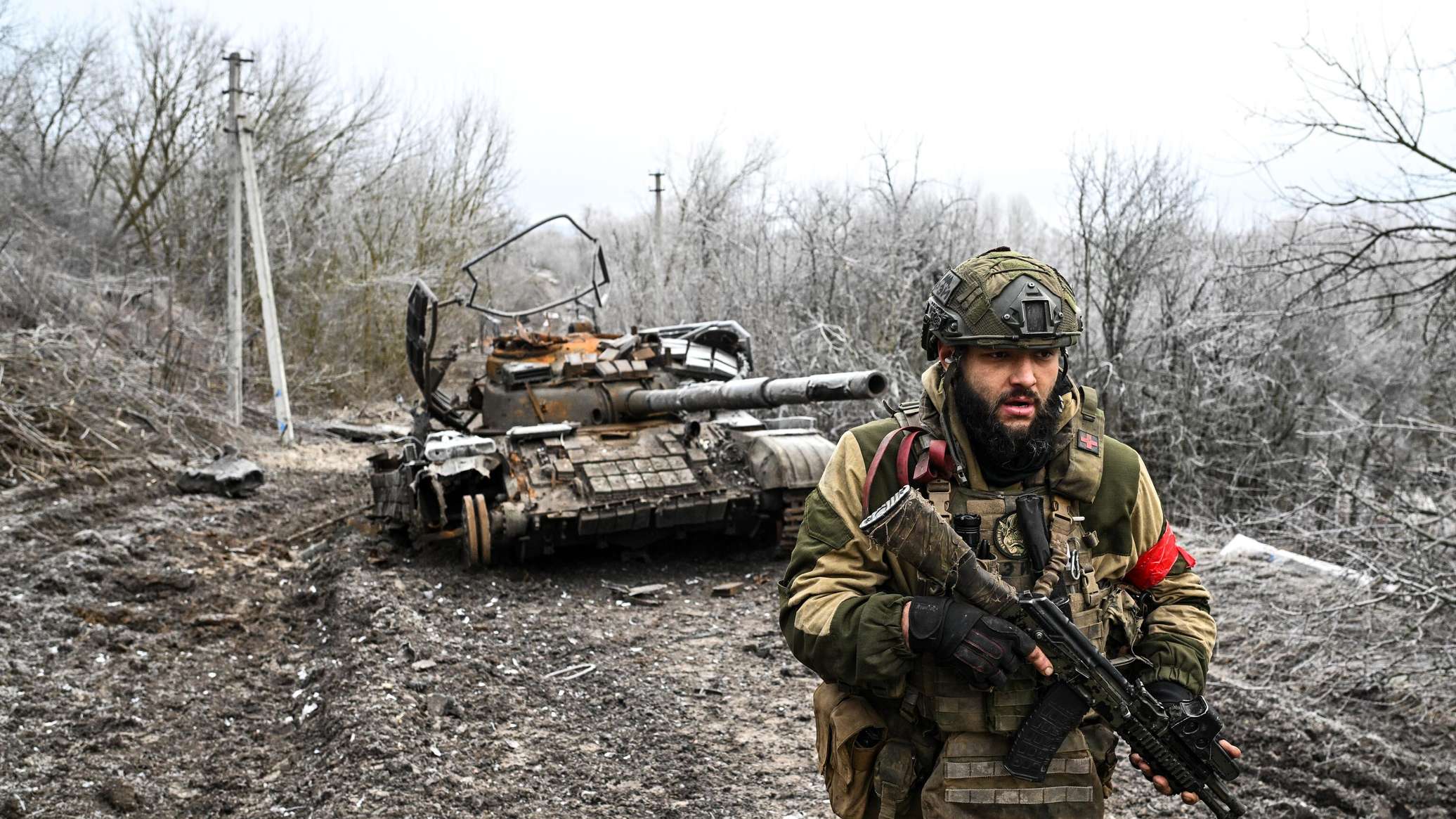 Российские военные проводят зачистку в Красном Лимане и Святогорске