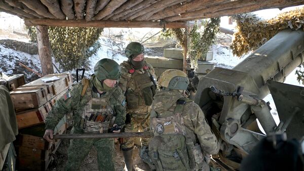 Боевая работа артиллеристов 25 армии на Краснолиманском направлении - Sputnik Узбекистан