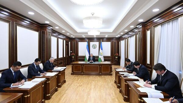 Доложено об обеспечении занятости населения, показателях инвестиций и экспорта - Sputnik Узбекистан