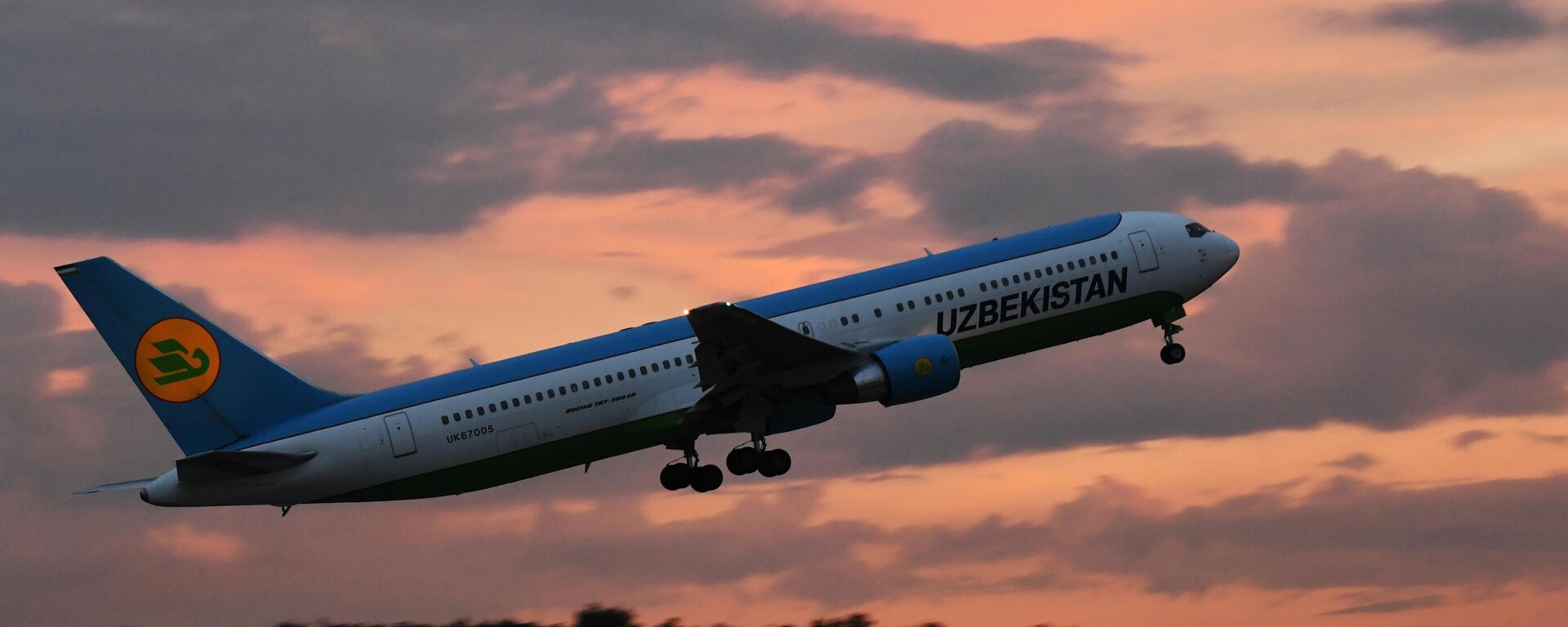 Boeing  Uzbekistan Airlines  - Sputnik Ўзбекистон, 1920, 22.05.2025