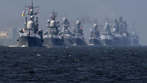 Первая сводная репетиция парада ВМФ России - Sputnik Узбекистан