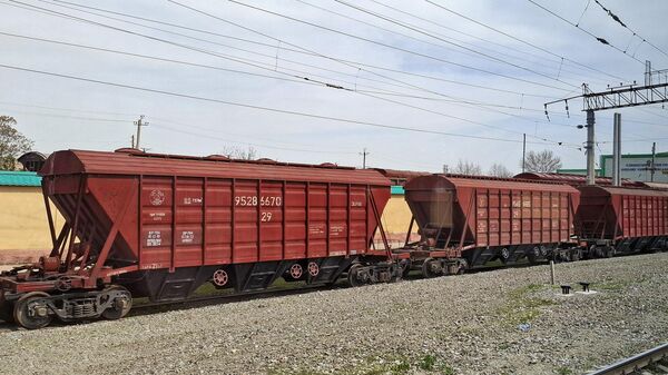 ЖД вагоны с зерном - Sputnik Ўзбекистон