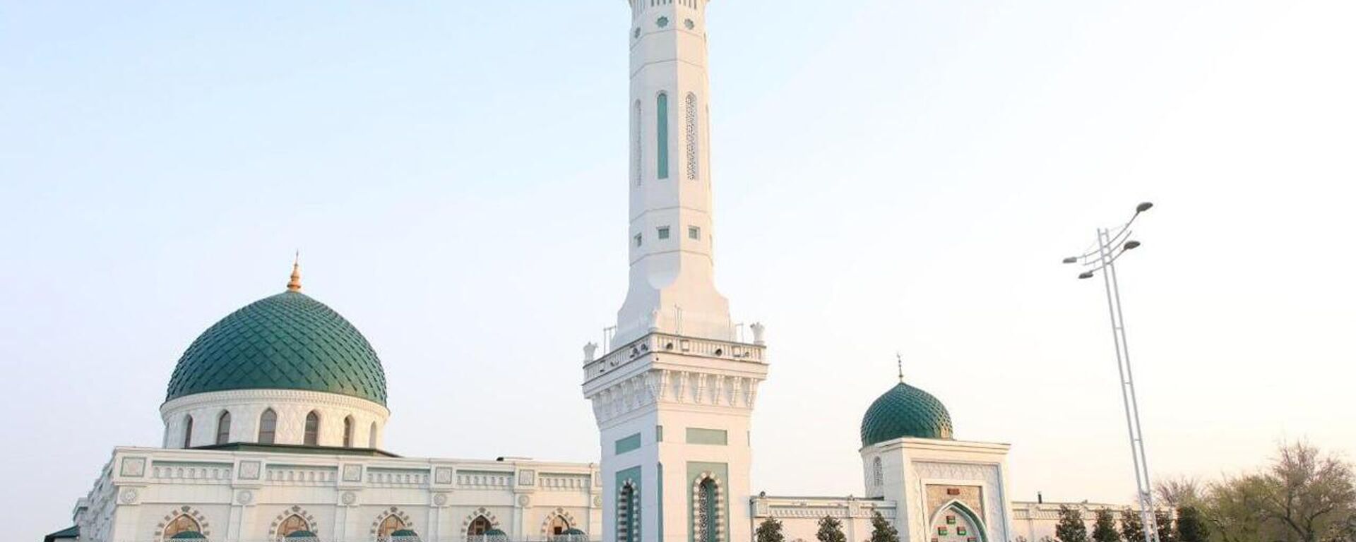 O‘zbekistondagi qariyb 2100 ta jome masjidda Ramazon hayiti namozi o‘qildi - Sputnik O‘zbekiston, 1920, 30.03.2025