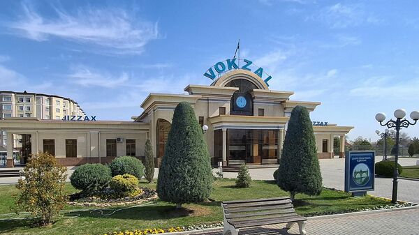 Jeleznodorojniy vokzal goroda Djizak - Sputnik O‘zbekiston