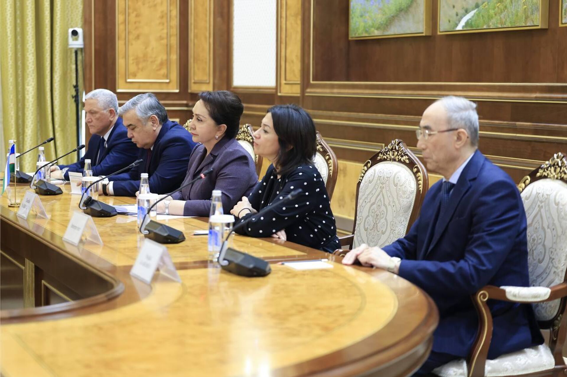 В Сенате состоялась встреча с Генеральным секретарем Азиатской Парламентской Ассамблеи  - Sputnik Узбекистан, 1920, 04.04.2025