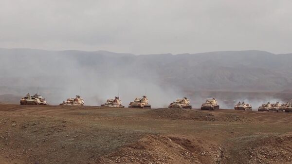 Tajikistan Russia Military Drills Troops Relocation - Sputnik Узбекистан