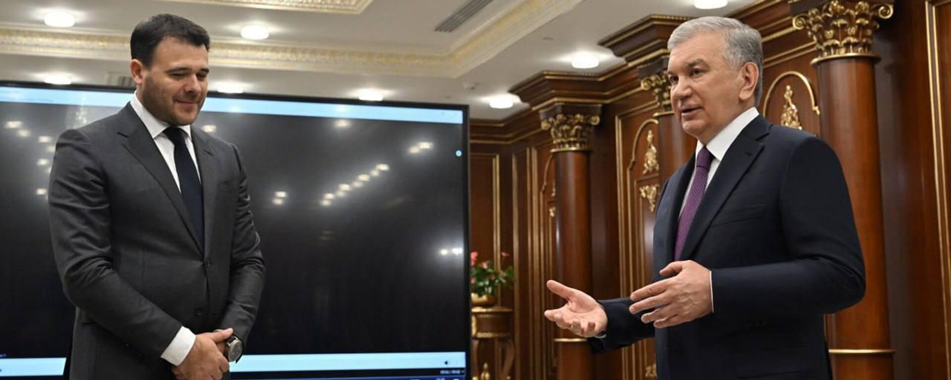 Президент Шавкат Мирзиёев 14 апреля ознакомился с презентацией мастер-плана международного туристического центра “Sea Breeze Uzbekistan”. - Sputnik Ўзбекистон, 1920, 14.04.2025