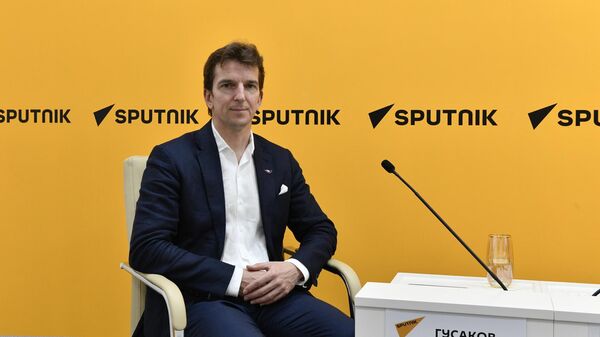 Брифинг старшего вице-президента Российского экспортного центра Никиты Гусакова - Sputnik Узбекистан