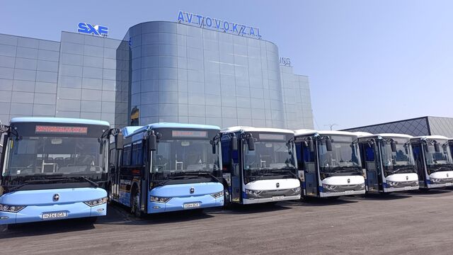 Jinsiy aloqa qilishni xohlaydigan ayollar Seksi katta eshak