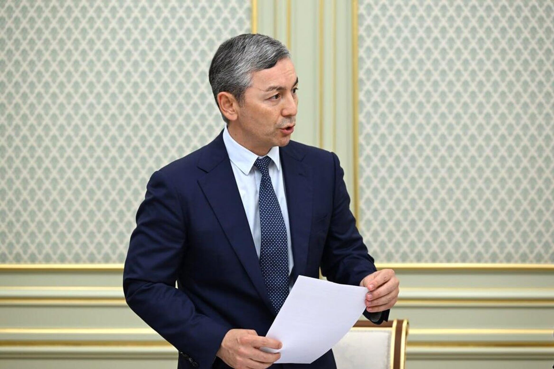 Президент Шавкат Мирзиёев ознакомился с презентацией предложений по усилению мер сейсмической безопасности. Президент Шавкат Мирзиёев ознакомился с презентацией предложений по усилению мер сейсмической безопасности. - Sputnik Ўзбекистон, 1920, 14.05.2025