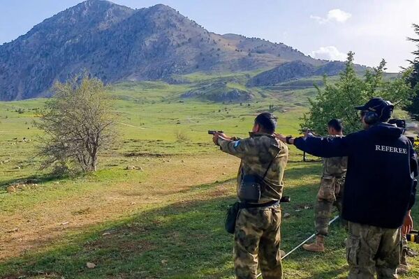 Снайперы Узбекистана завоевали золотую медаль на международном соревновании в Турции
Снайперы Узбекистана завоевали золотую медаль на международном соревновании в Турции
- Sputnik Ўзбекистон