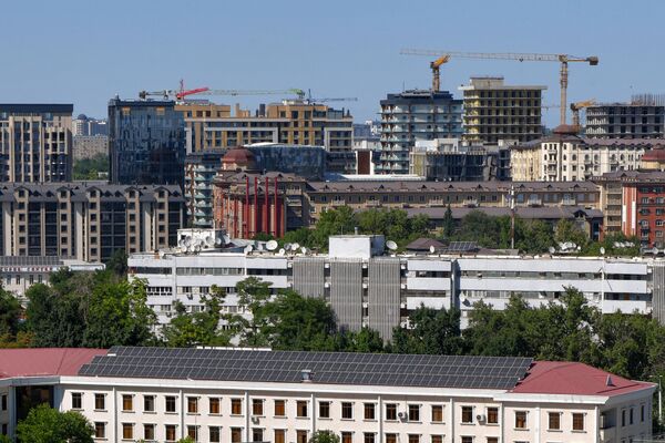 Янги турар-жой мажмуаларнинг қурилиш жараёни. - Sputnik Ўзбекистон