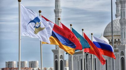 Президент РФ В. Путин принимает участие в заседании Высшего Евразийского экономического совета