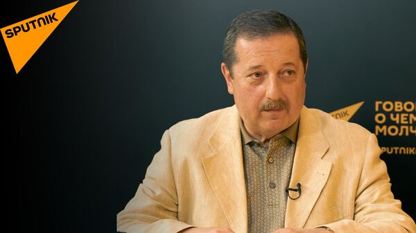Леонид Холод - Sputnik Узбекистан