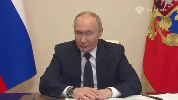 Киевская верхушка на фоне огромных потерь на фронте, пытаясь запугать Россию, перешла к организации терактов - Путин - Sputnik Узбекистан