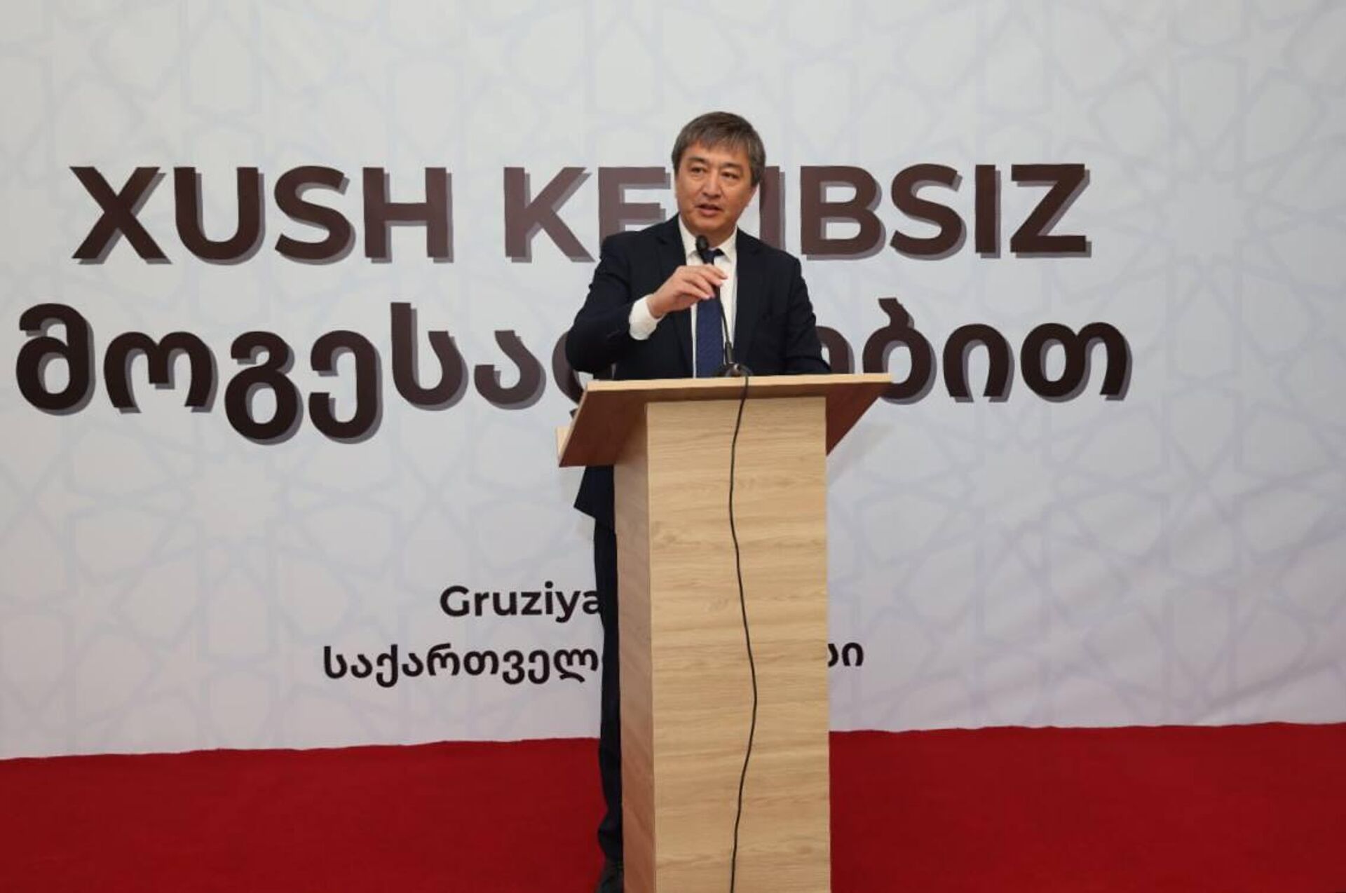 В Тбилиси открылась выставка национальной продукции Made in Uzbekistan. В Тбилиси открылась выставка национальной продукции Made in Uzbekistan. - Sputnik Узбекистан, 1920, 06.06.2025