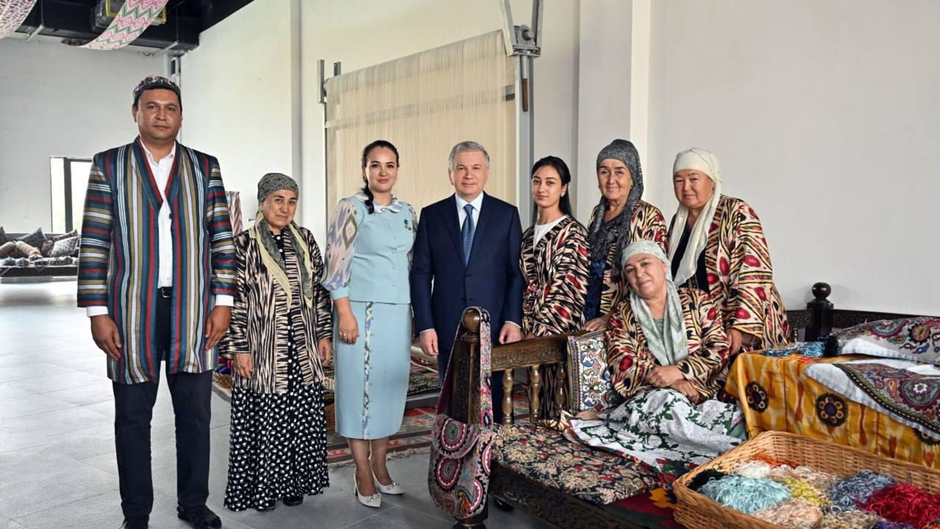 Шавкат Мирзиёев посетил международный туристический центр Мираки в Шахрисабзском районе Шавкат Мирзиёев посетил международный туристический центр Мираки в Шахрисабзском районе - Sputnik Узбекистан, 1920, 20.06.2025
