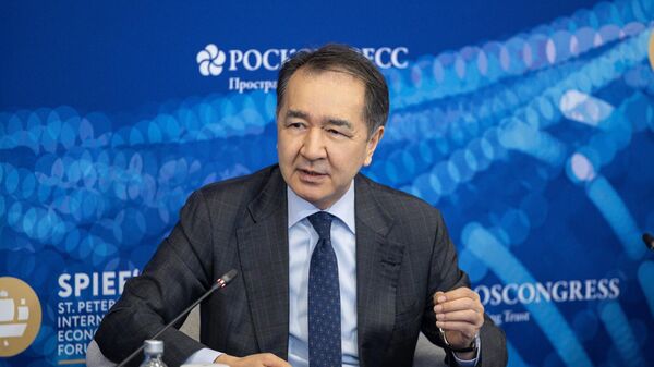 Председатель Коллегии ЕЭК принял участие в работе пленарного заседания XXVIII ПМЭФ-2025. - Sputnik Узбекистан