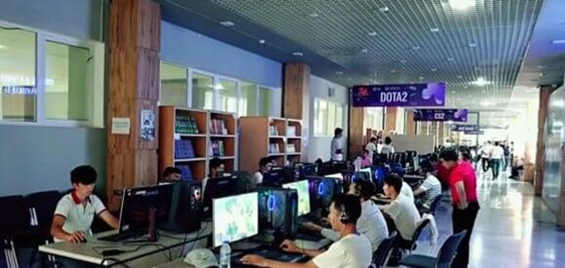 В Фергане проходит финальный этап студенческого чемпионата по киберспорту - Sputnik Узбекистан, 1920, 23.06.2025