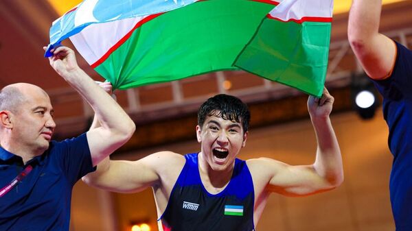 В городе Вунгтау продолжается чемпионат Азии по спортивной борьбе, где настала очередь состязаний среди возрастной категории U17.  - Sputnik Ўзбекистон