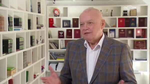 Медиагруппу Россия сегодня тревожат условия, в которых содержатся задержанные в Баку сотрудники Sputnik Азербайджан, заявил её гендиректор Дмитрий Киселев - Sputnik Узбекистан