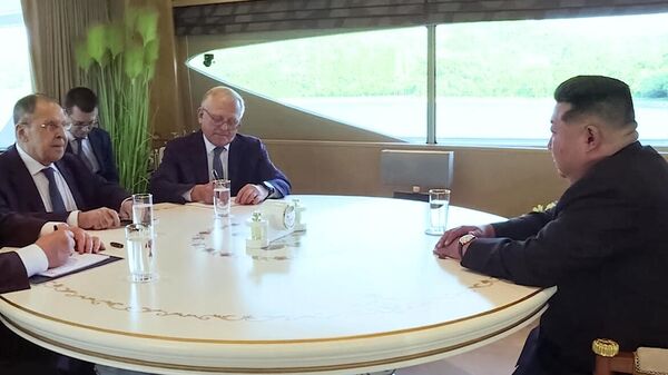 Визит министра иностранных дел Сергея Лаврова в КНДР - Sputnik Ўзбекистон