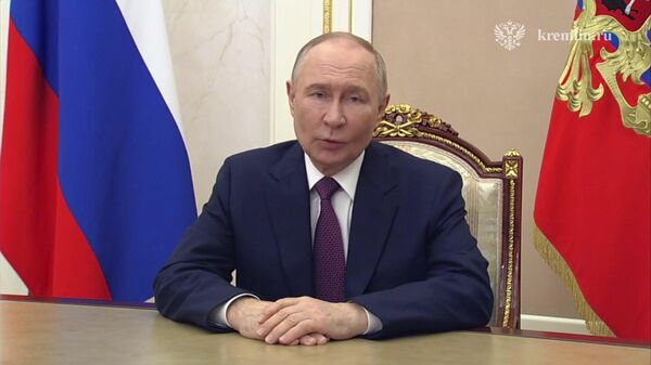 Путин поздравил всех причастных с юбилеем Байконура - Sputnik Узбекистан
