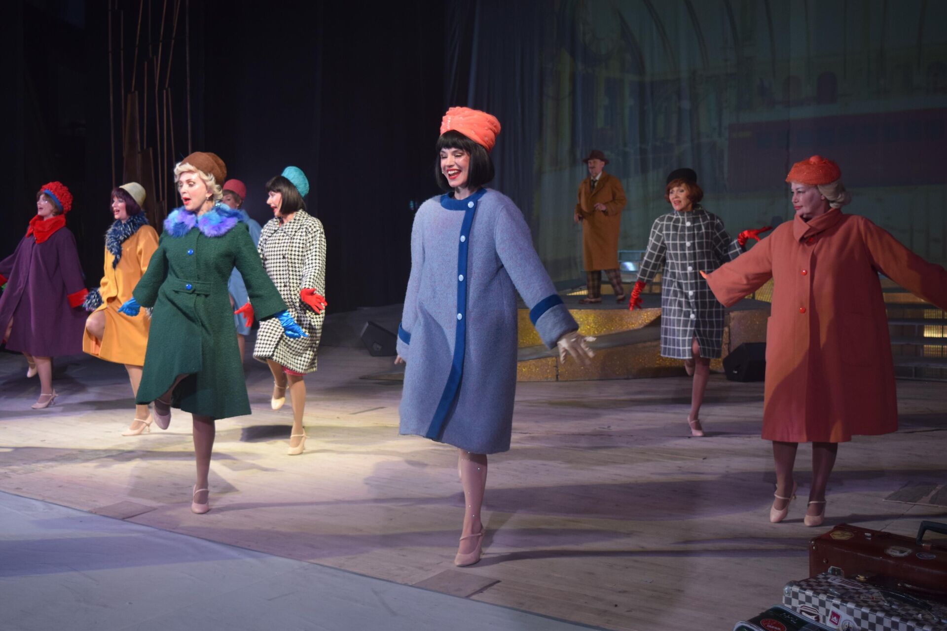 Приморский краевой академический драматический театр имени М. Горького находится с гастролями в Узбекистане. - Sputnik Узбекистан, 1920, 19.07.2025