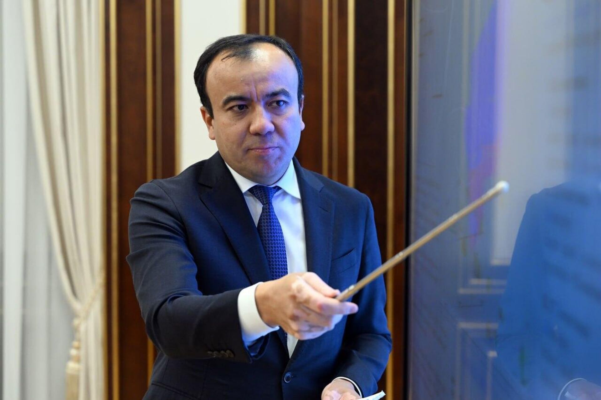 Доложено о ходе проектов в нефтегазовой сфере и подготовке к осенне-зимнему сезону
 - Sputnik Узбекистан, 1920, 22.07.2025
