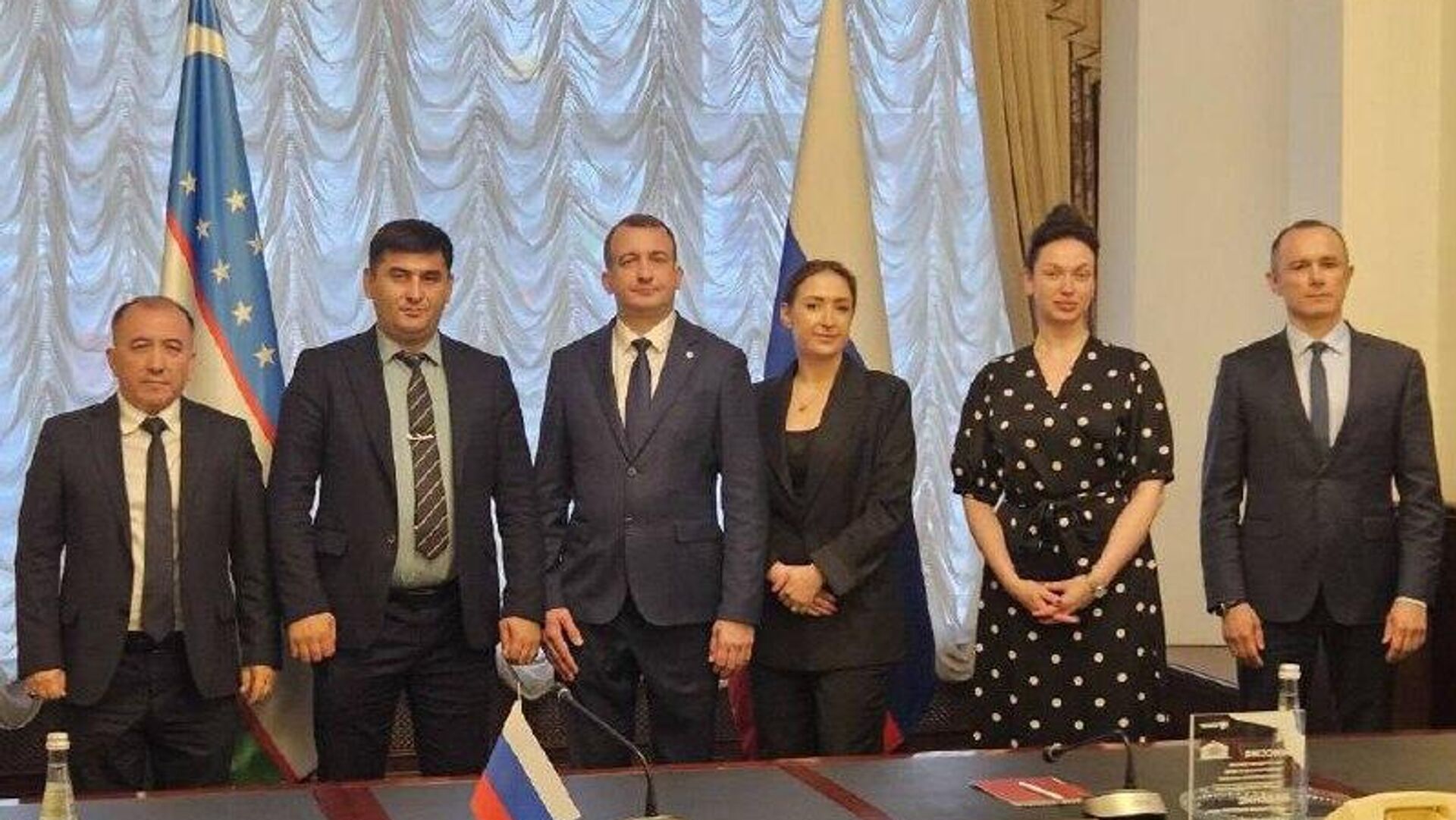 Узбекистан и Россия увеличат количество авиарейсов до тысячи в неделю Узбекистан и Россия увеличат количество авиарейсов до тысячи в неделю - Sputnik Узбекистан, 1920, 23.07.2025