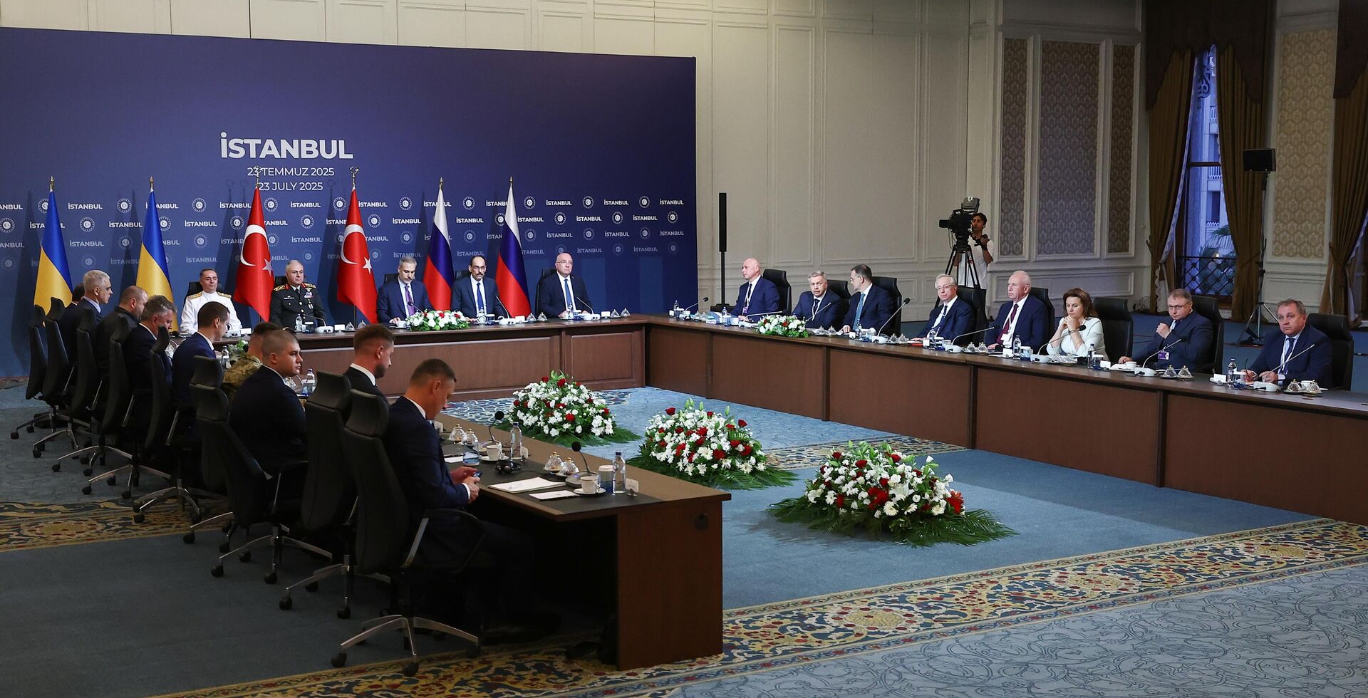 Третий раунд переговоров России и Украины Третий раунд переговоров России и Украины - Sputnik Ўзбекистон, 1920, 24.07.2025