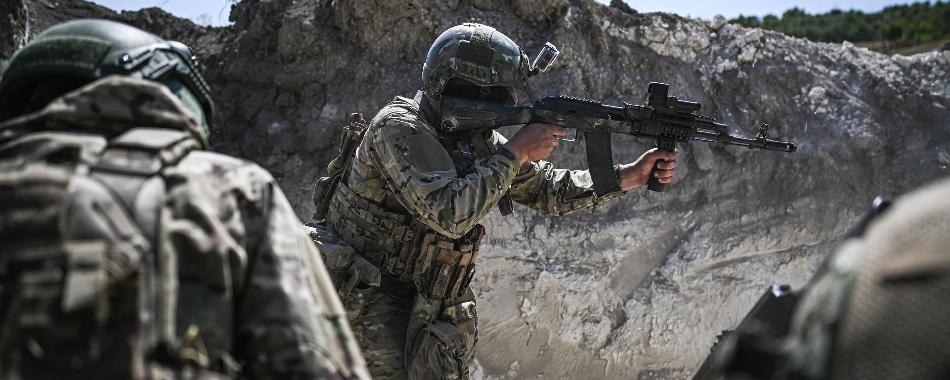 Боевая подготовка штурмовых подразделений - Sputnik Узбекистан, 1920, 01.08.2025