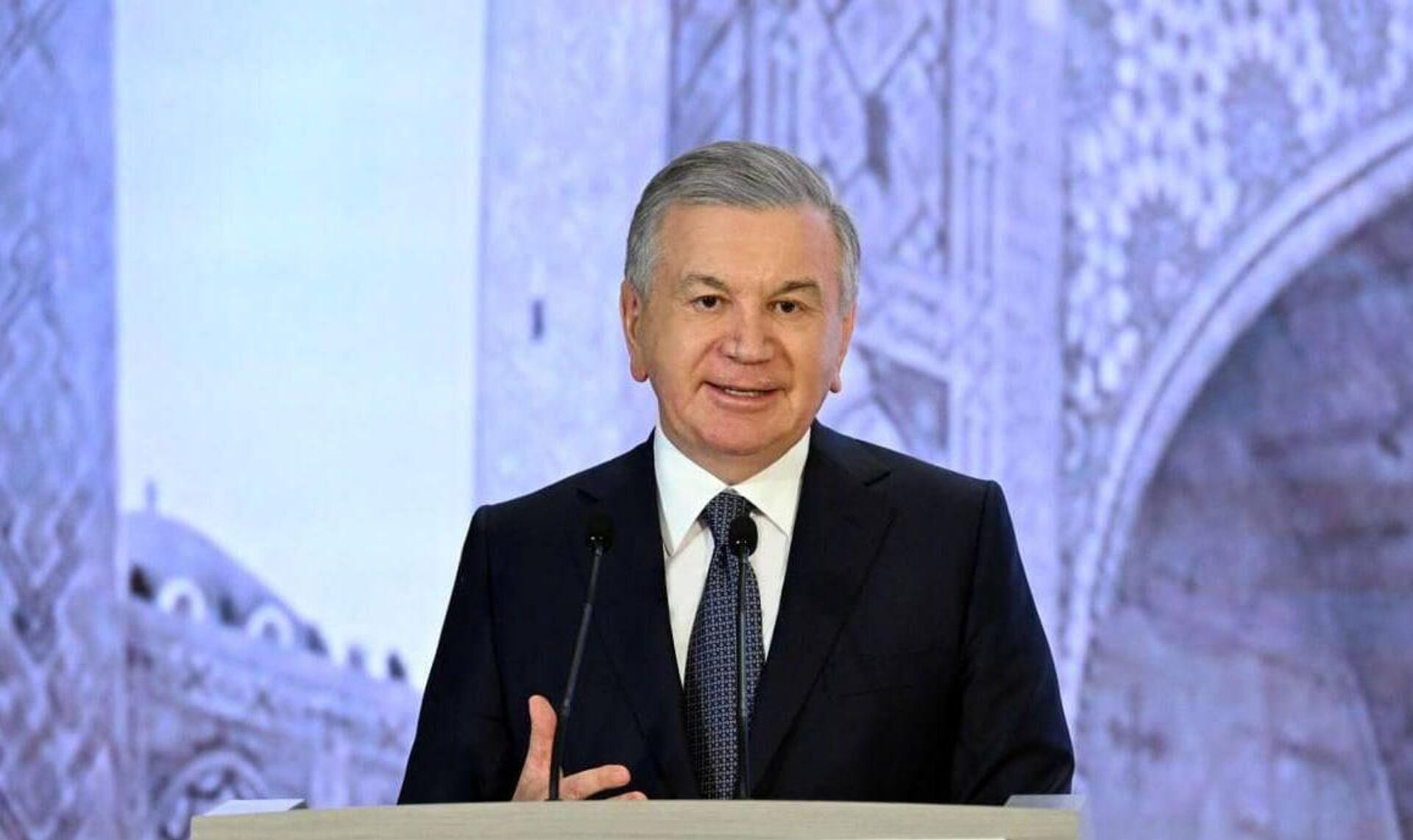 Президент республики Узбекистан Шавкат Мирзиёев. - Sputnik Узбекистан, 1920, 23.05.2025