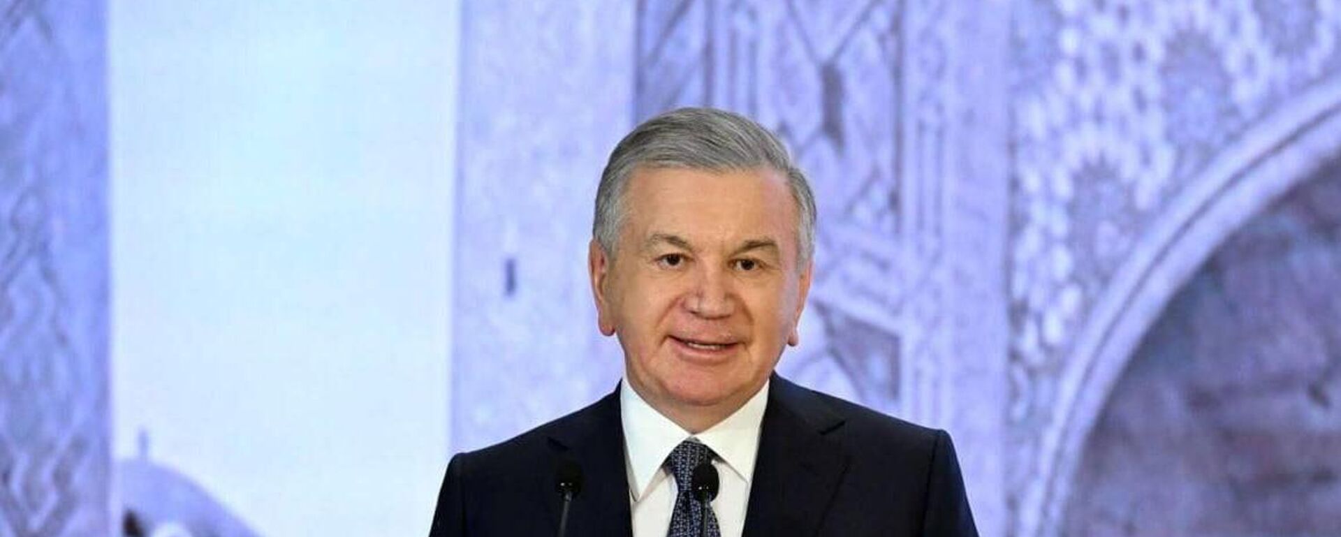 Президент республики Узбекистан Шавкат Мирзиёев. Президент республики Узбекистан Шавкат Мирзиёев. - Sputnik Узбекистан, 1920, 30.07.2025