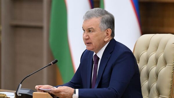 Видеоселекторное совещание по вопросам увеличения экспорта плодоовощной и продовольственной продукции - Sputnik Ўзбекистон