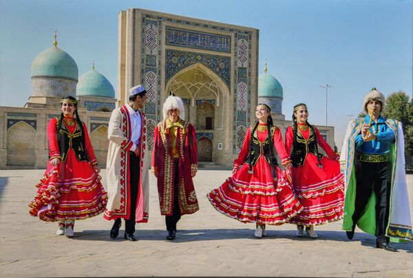 Фотовыставка Узбекистан глазами молодых фотографов Фотовыставка Узбекистан глазами молодых фотографов - Sputnik Ўзбекистон